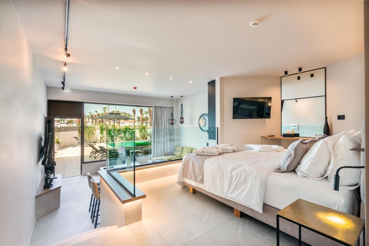 Pathos Seaside Suites فاليراكي المظهر الخارجي الصورة