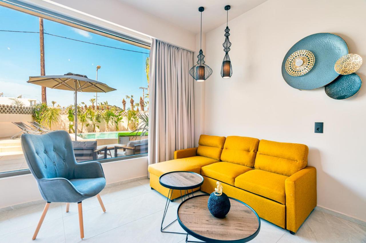 Pathos Seaside Suites فاليراكي المظهر الخارجي الصورة