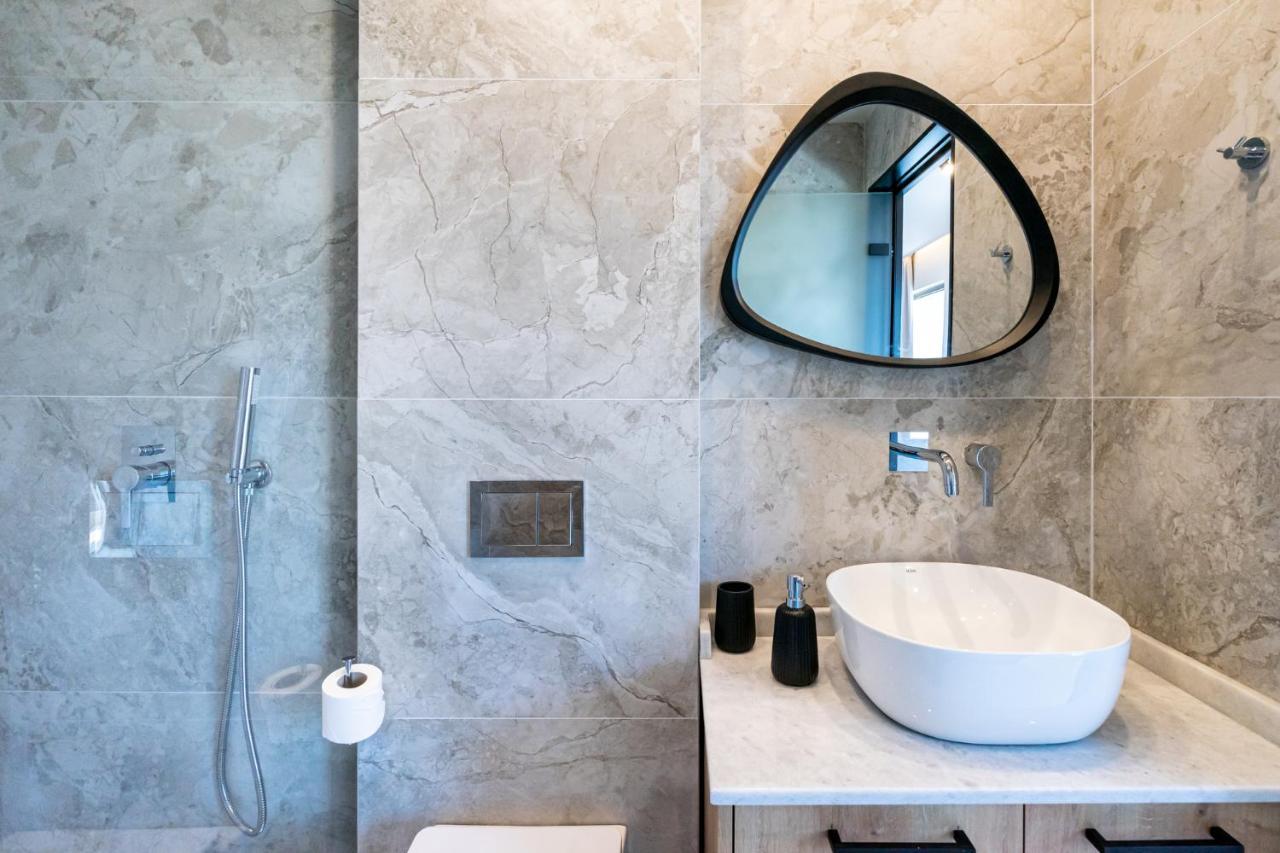 Pathos Seaside Suites فاليراكي المظهر الخارجي الصورة