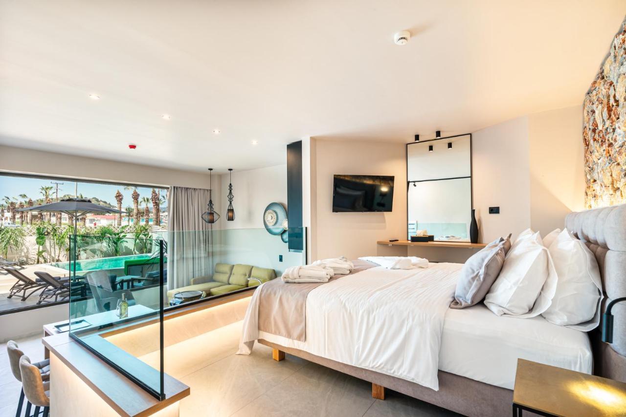 Pathos Seaside Suites فاليراكي المظهر الخارجي الصورة