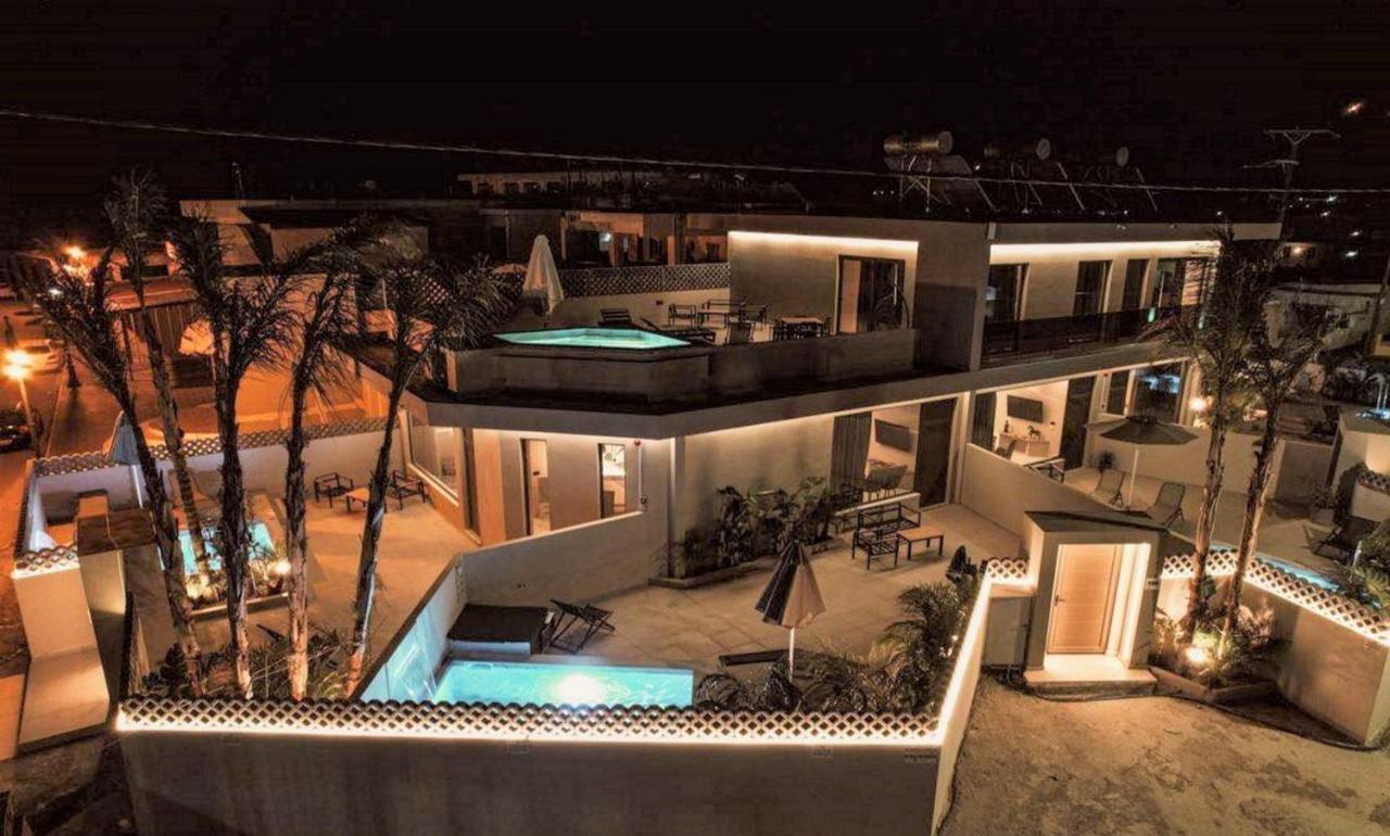 Pathos Seaside Suites فاليراكي المظهر الخارجي الصورة